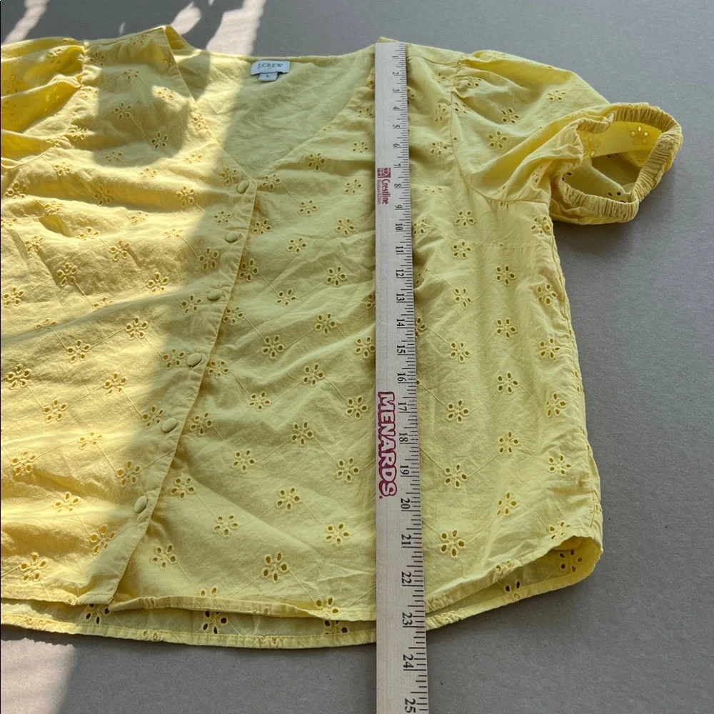 J. CREW yellow puff short sleeve eyelet button up cotton lined V-neck blouse L - Picture 9 of 10